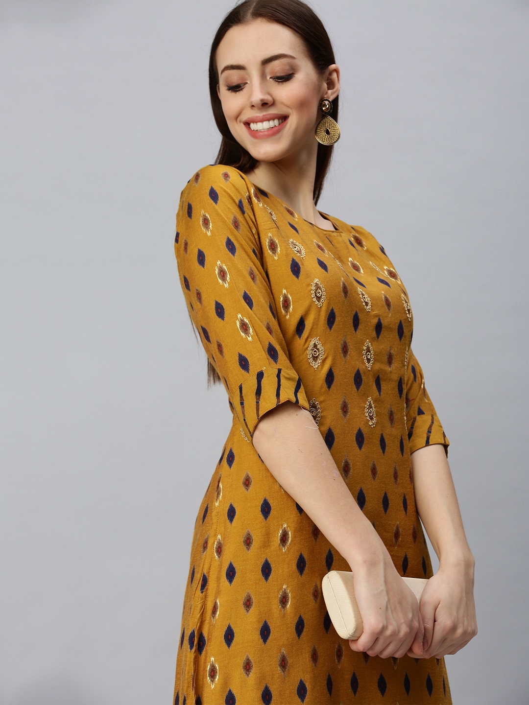 

SHOWOFF Women Mustard Yellow Tribal Printed Kurta with Trousers