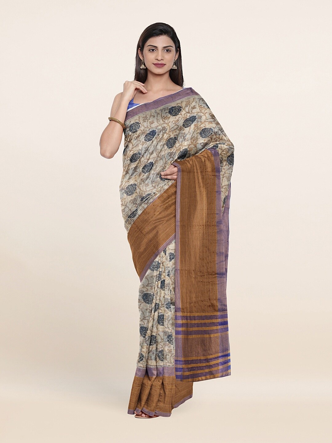 

Pothys Cream-Coloured & Blue Floral Saree