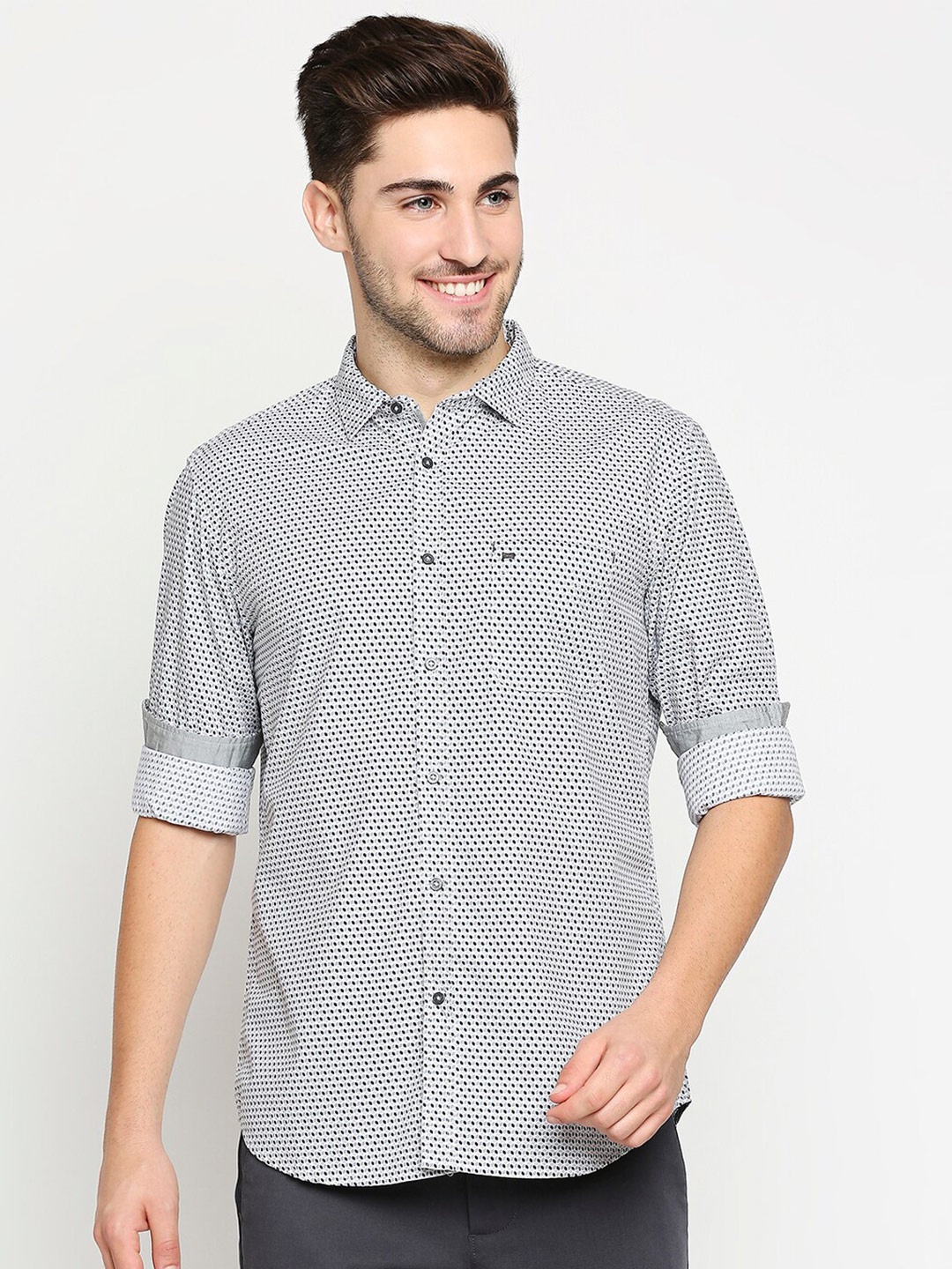 

Basics Men Grey Slim Fit Printed Cotton Casual Shirt