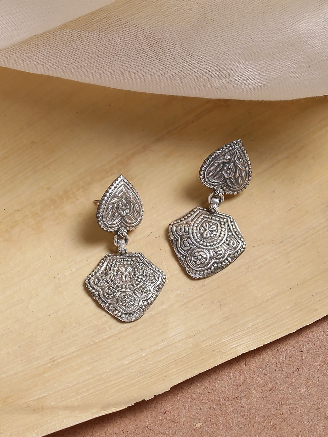 

ADORN by Nikita Ladiwala Oxidised Silver-Toned Drop Earrings