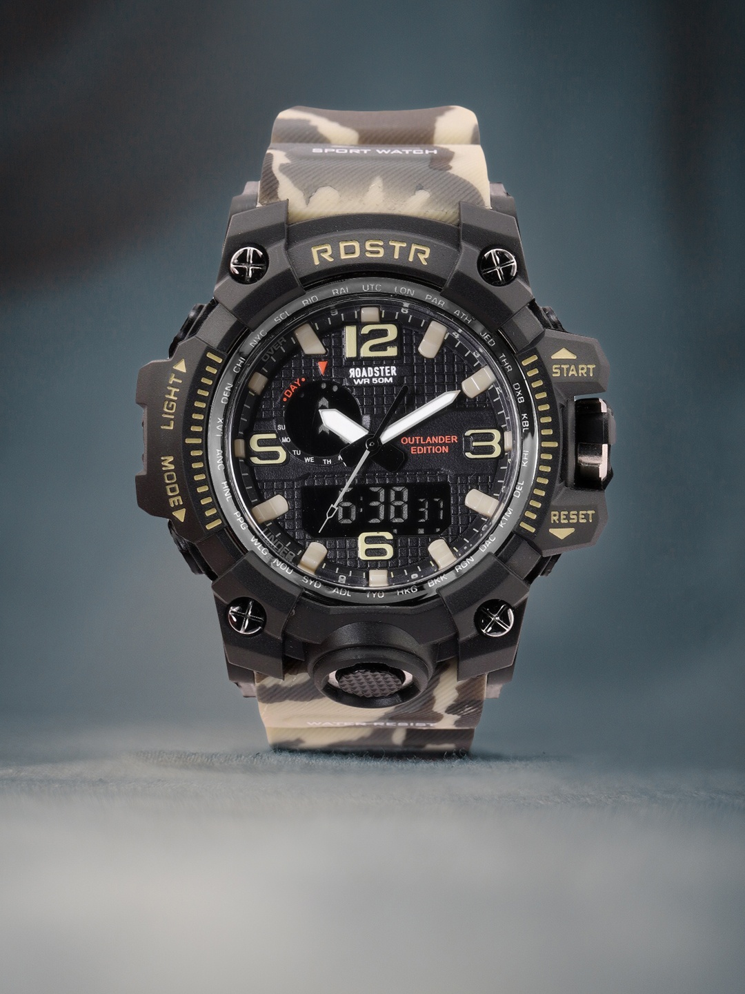 

Roadster Men Patterned Dial & Cut Work Straps Analogue and Digital Watch MFB-PN-SM-8545, Black
