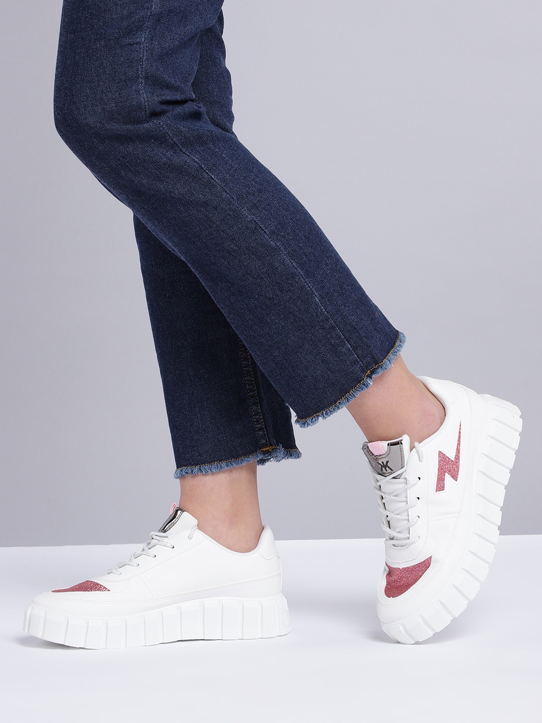 

Kook N Keech Women White & Pink Solid Sneakers
