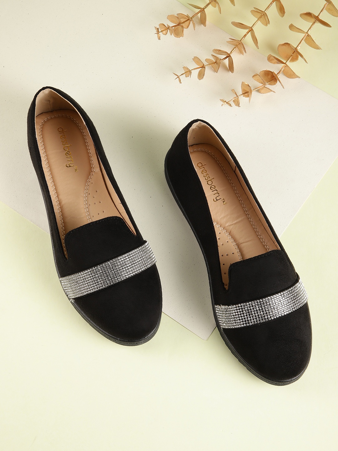 

DressBerry Women Black & Silver-Toned Suede Finish Ballerinas with Embellished Detail