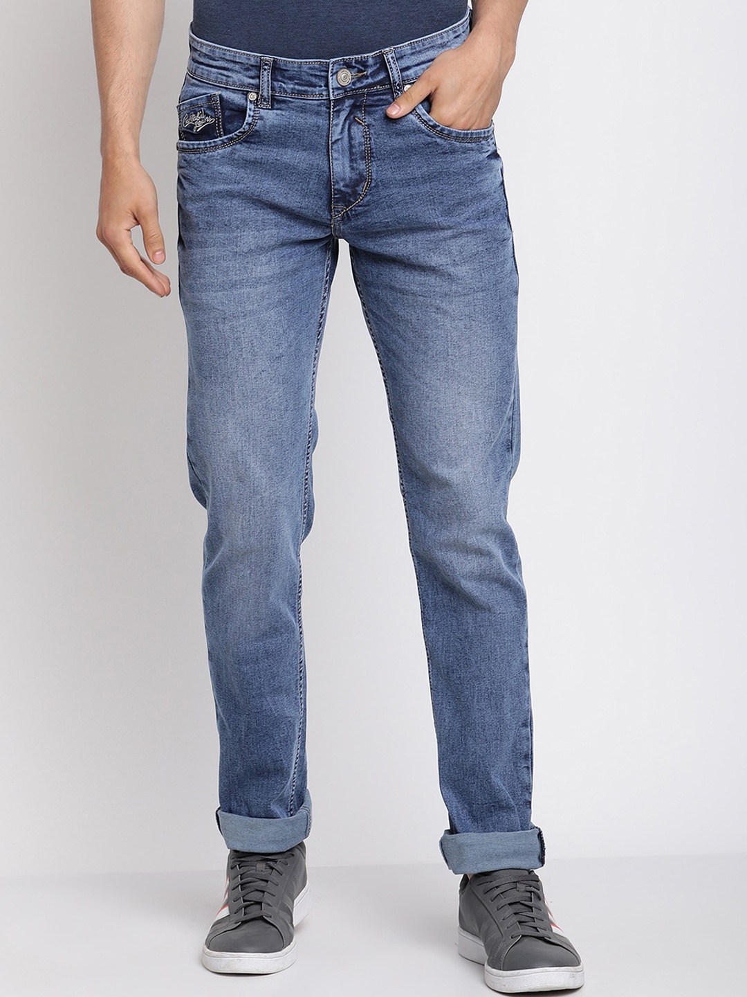 

Cantabil Men Blue Jean Heavy Fade Stretchable Cotton Jeans