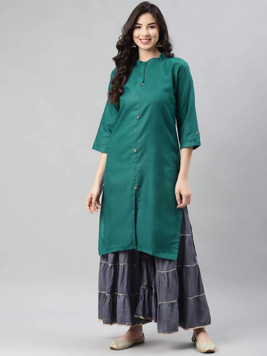 

Aarika Women Green Pure Cotton Solid Kurta