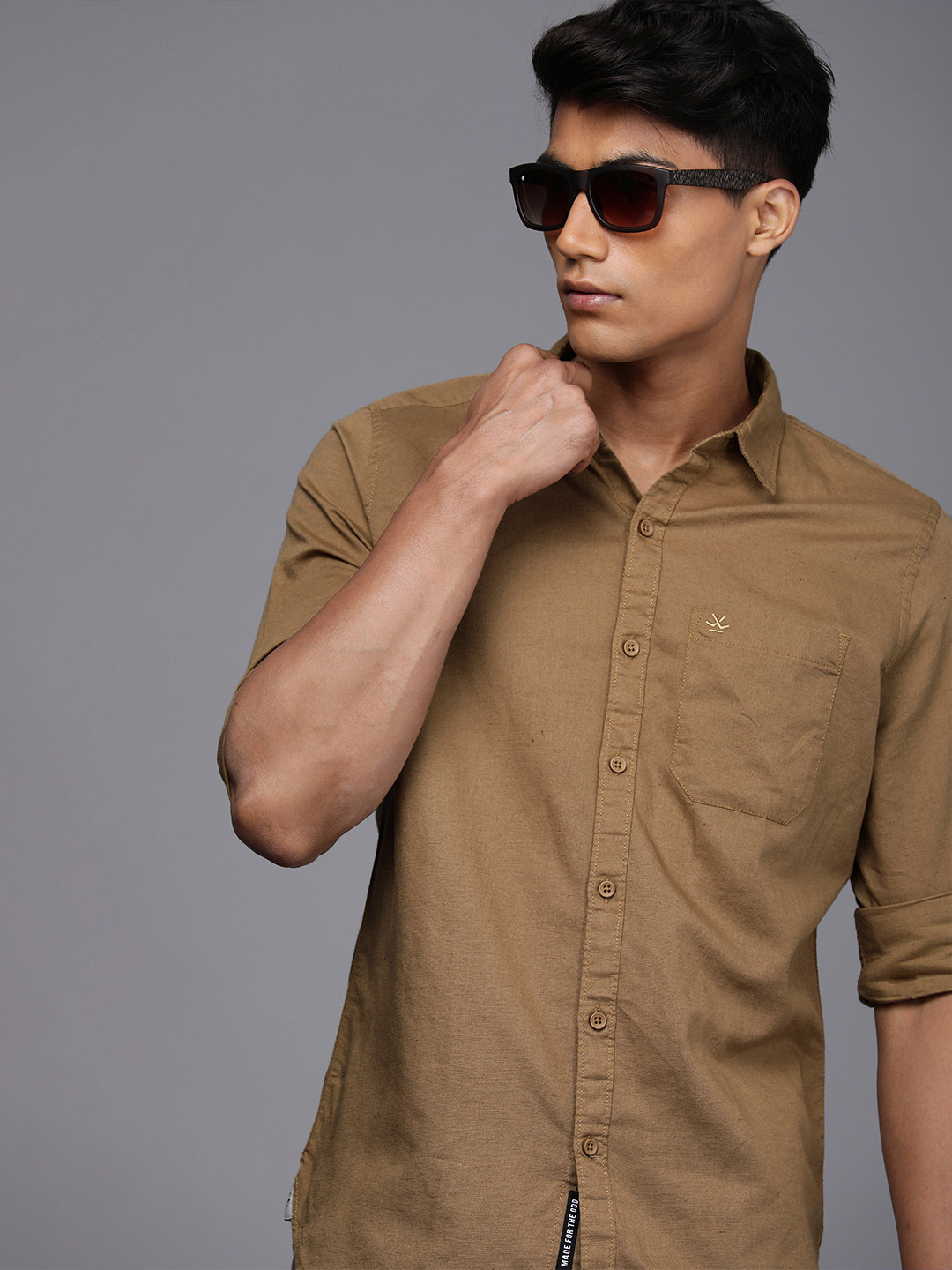 

WROGN Men Khaki Solid Full Sleeves Casual Shirt