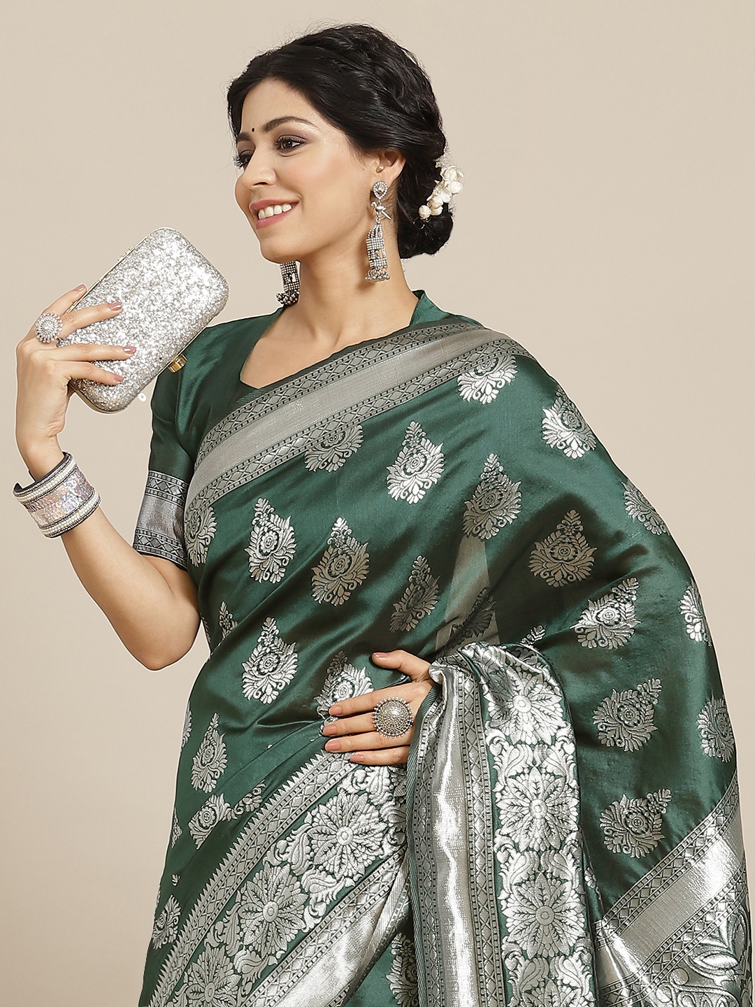 

SIRIL Green Ethnic Motifs Zari Kanjeevaram Saree