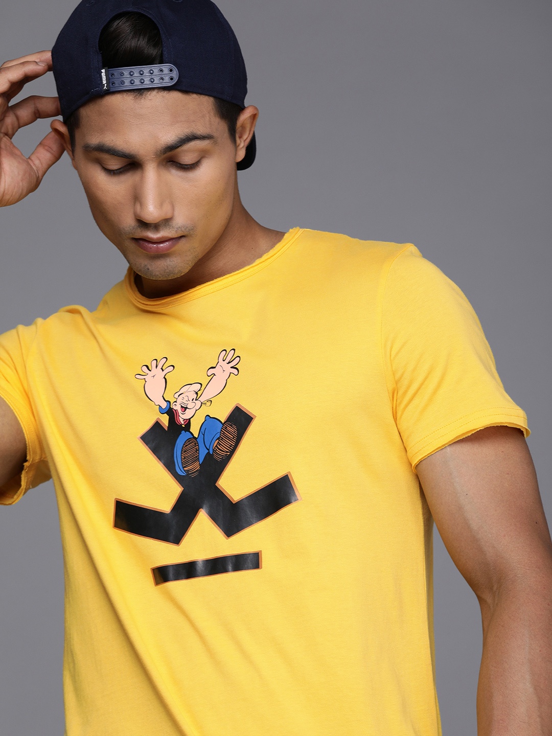 

WROGN Men Yellow Popeye Printed Slim Fit T-shirt