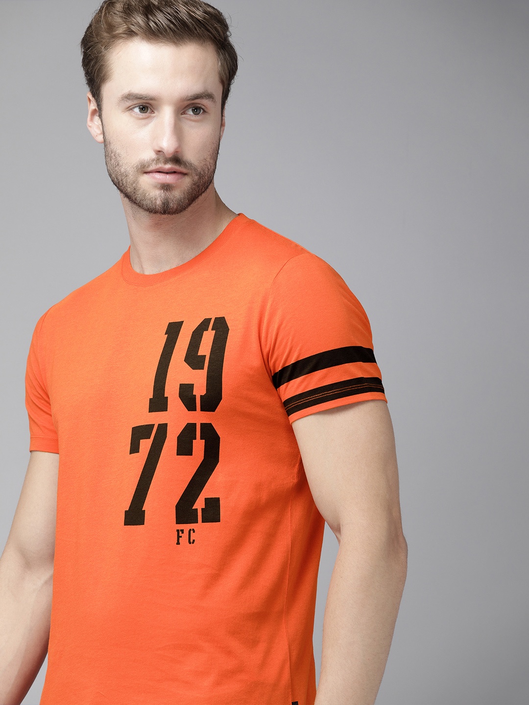 

French Connection Men Orange Typography Printed Pure Cotton Slim Fit T-shirt
