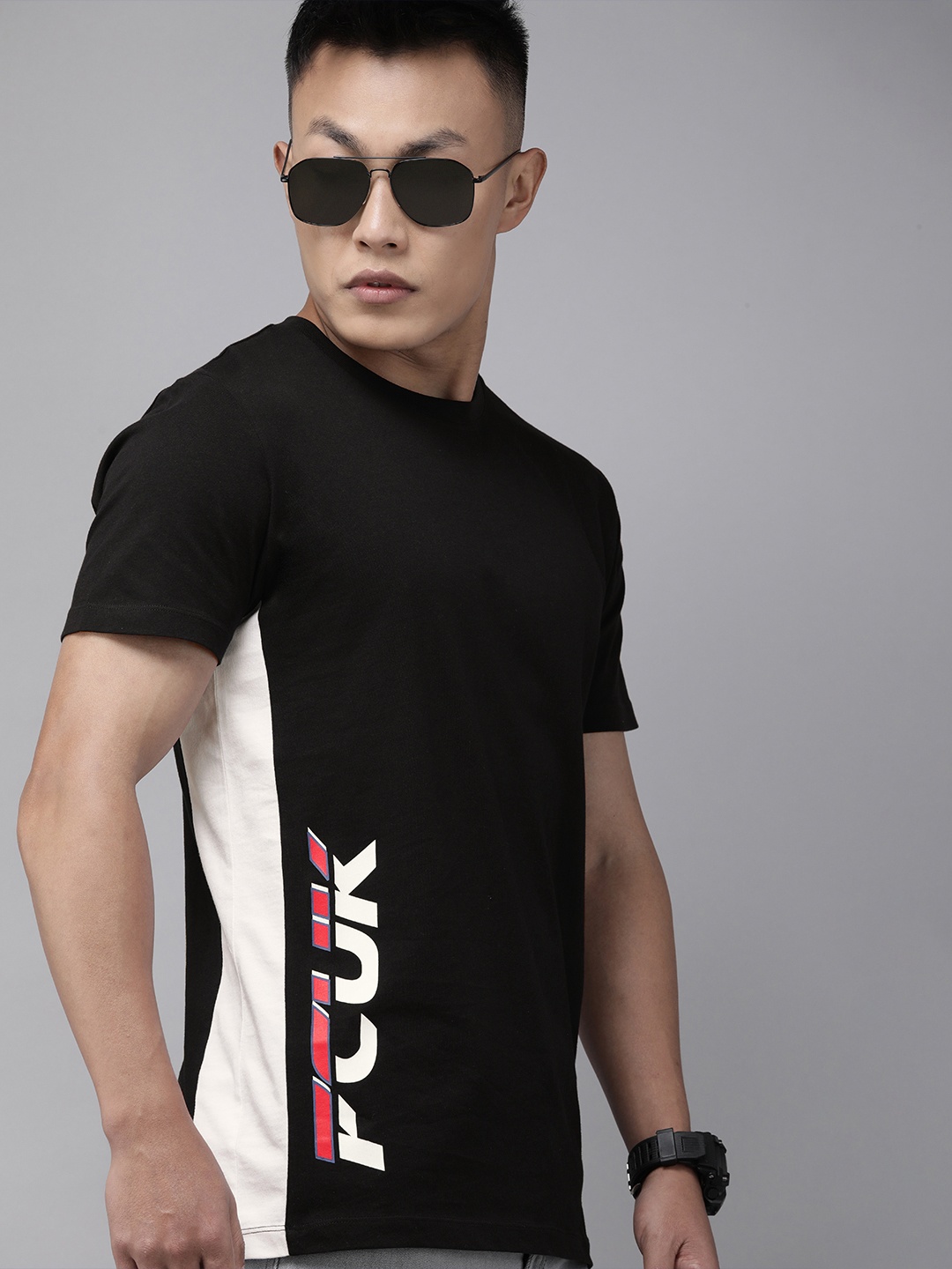 

French Connection Men Black Typography Printed Slim Fit T-shirt