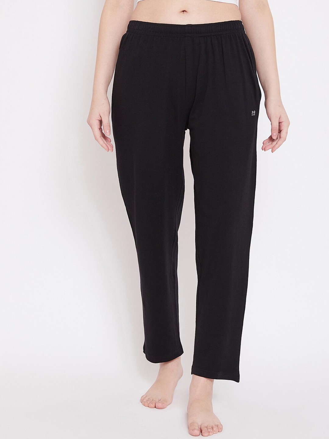 

Okane Women Black Solid Cotton Lounge Pants