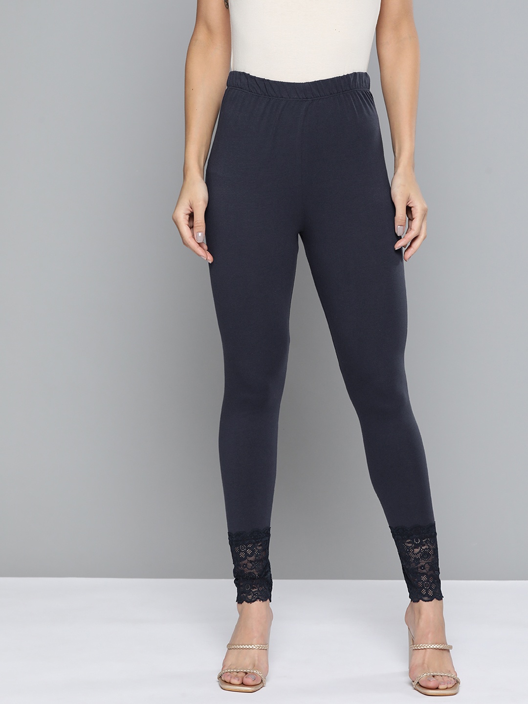 

HERE&NOW Women Navy Blue Solid Lace Insert Leggings