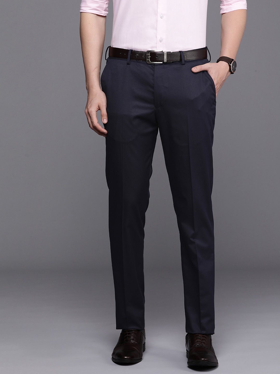 

Louis Philippe Men Solid Slim Fit Formal Trousers, Navy blue