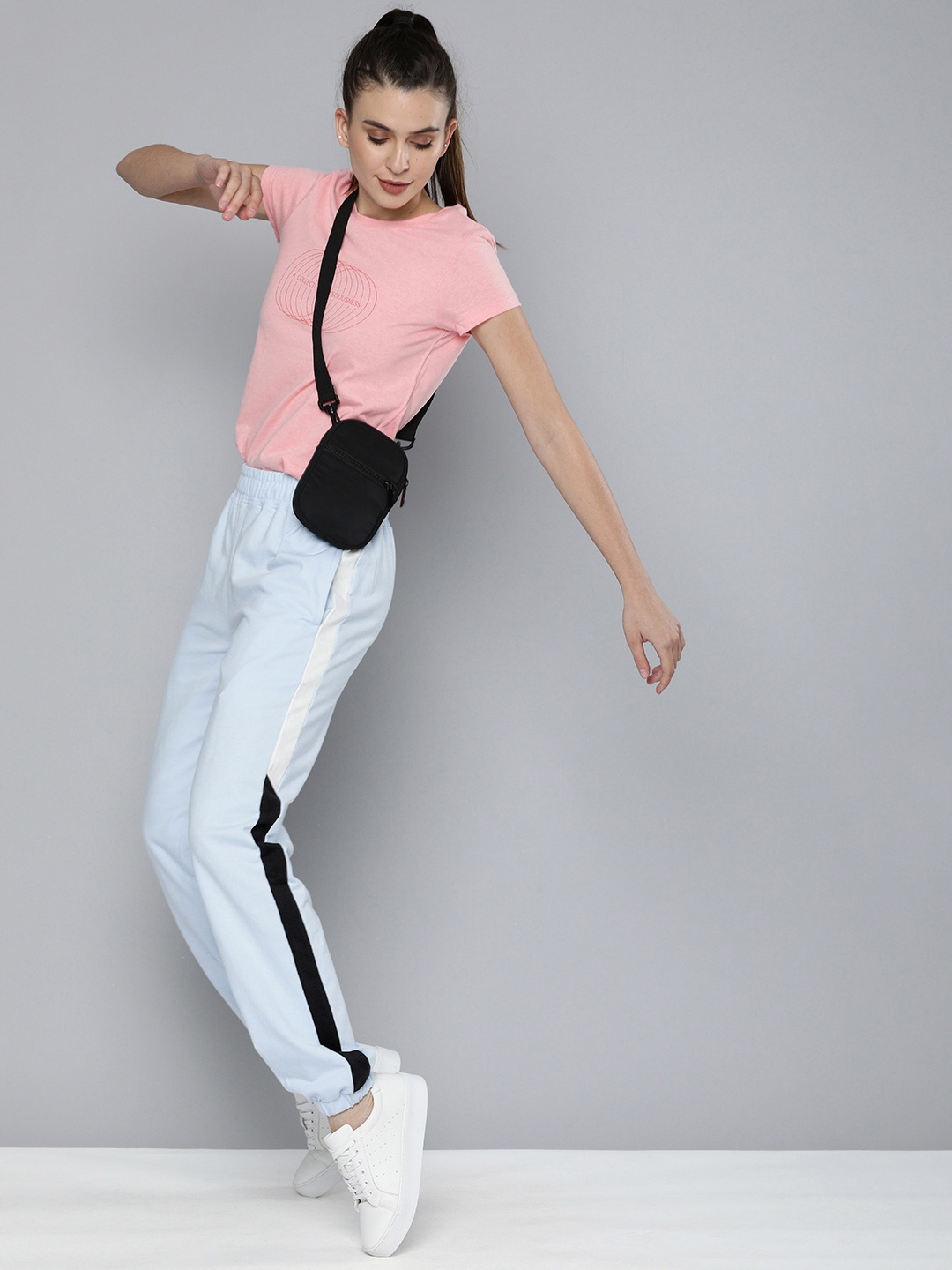 

HERE&NOW Women Ice Blue & Black Colourblocked Side Stripe Mid Rise Casual Joggers