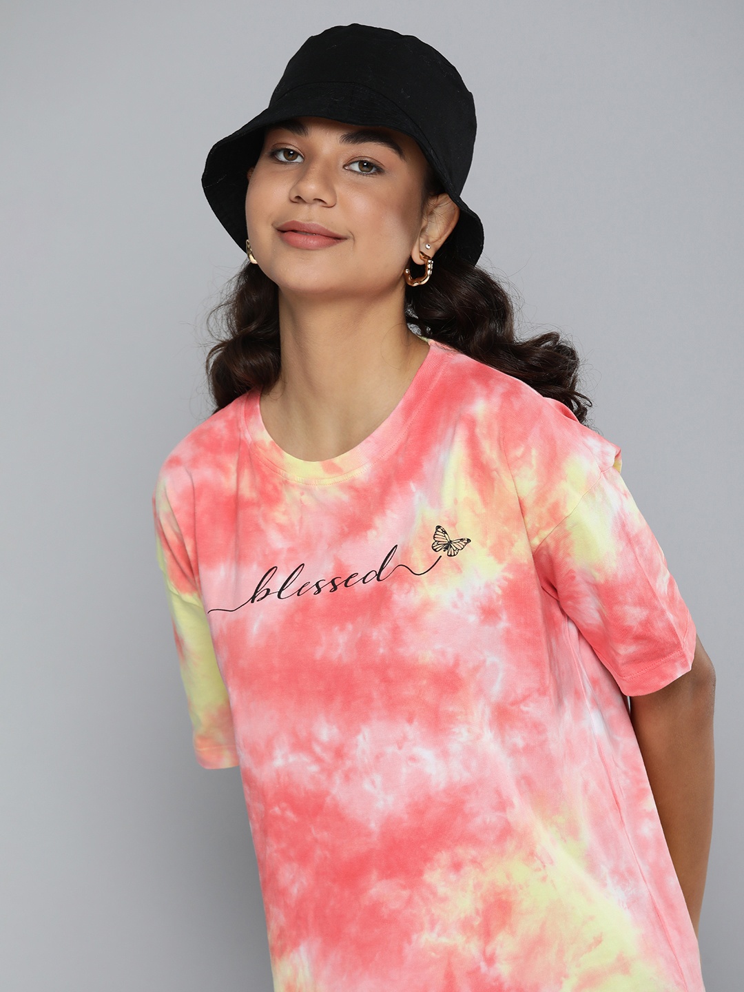 

HERE&NOW Women Red & Pink Tie and Dye Printed Pure Cotton Casual T-shirt