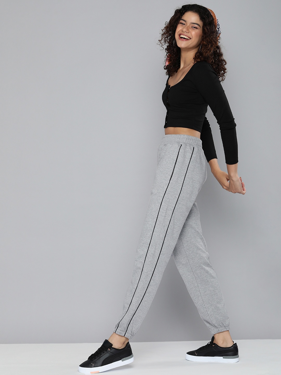 

HERE&NOW Women Grey Melange Solid Regular Fit High-Rise Knitted Joggers