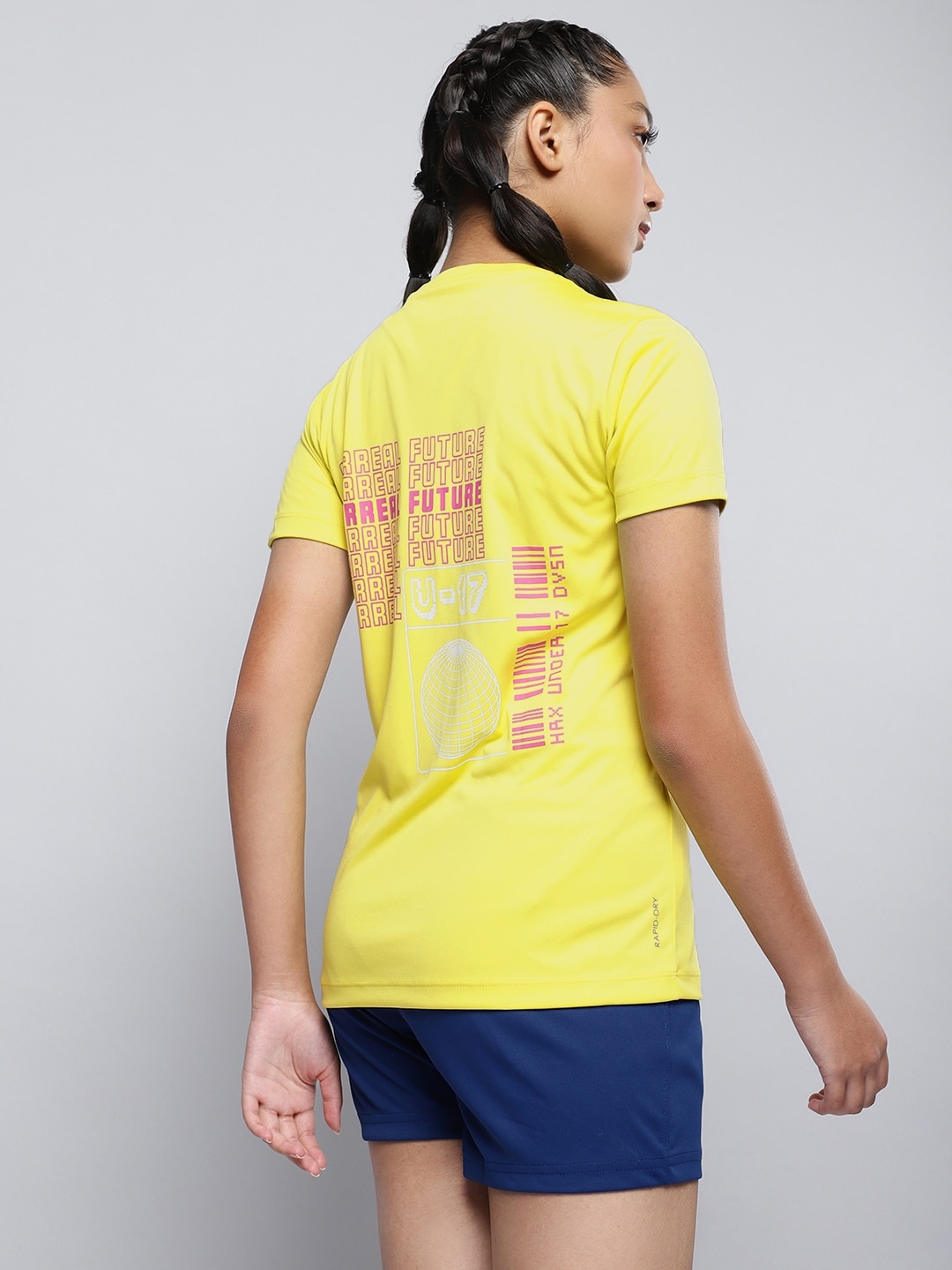 

HRX By Hrithik Roshan U-17 Girls Neon Lime Rapid-Dry Graphic Tshirts, Yellow