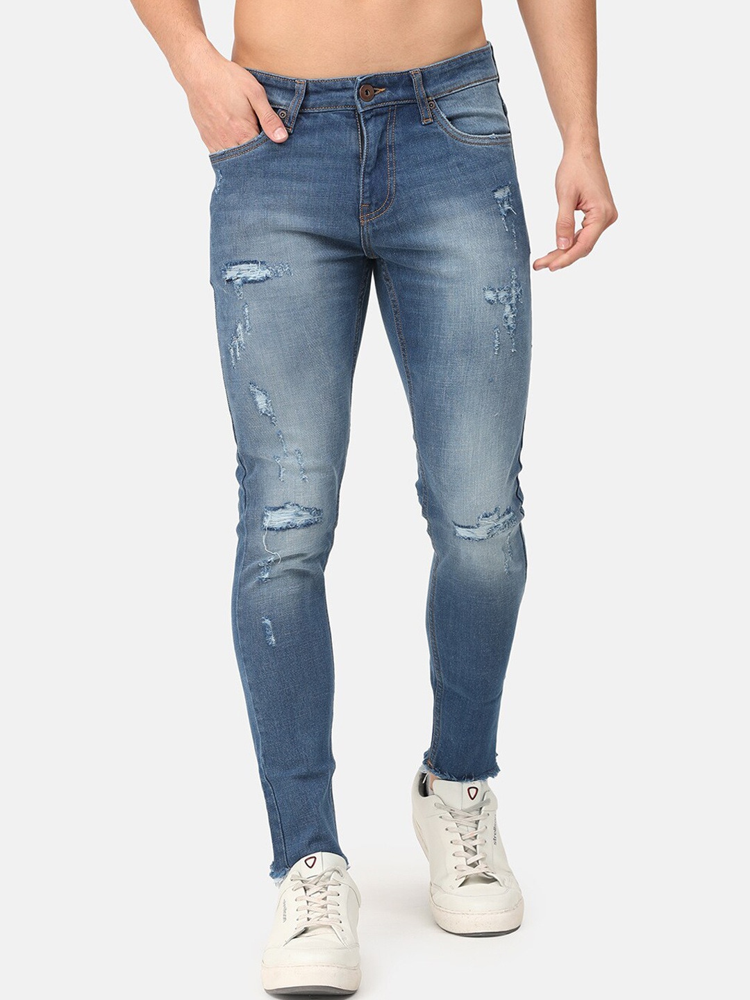 

Snitch Men Blue Skinny Fit Mildly Distressed Light Fade Jeans