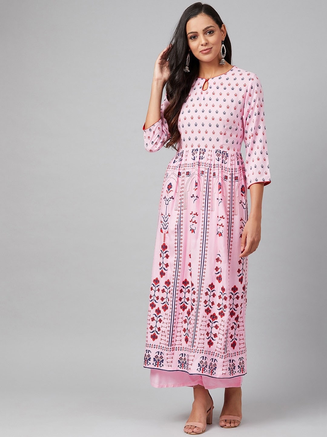 

Tulsattva Women Pink Ethnic Motifs Printed Kurta with Palazzos