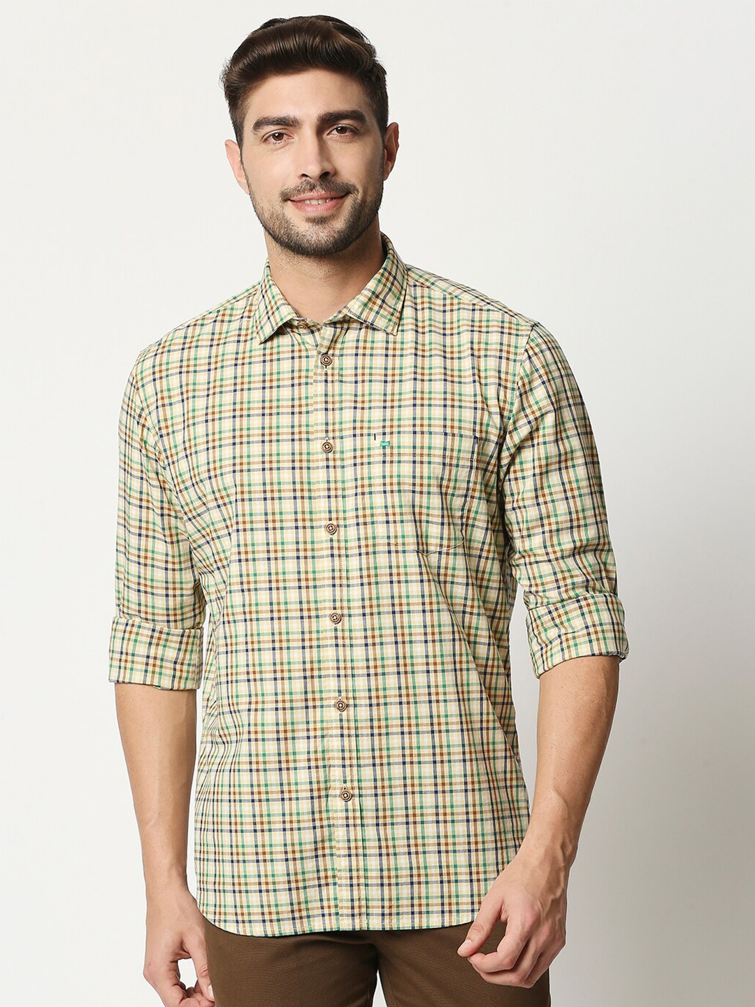 

Basics Men Beige Slim Fit Tartan Checks Checked Casual Shirt