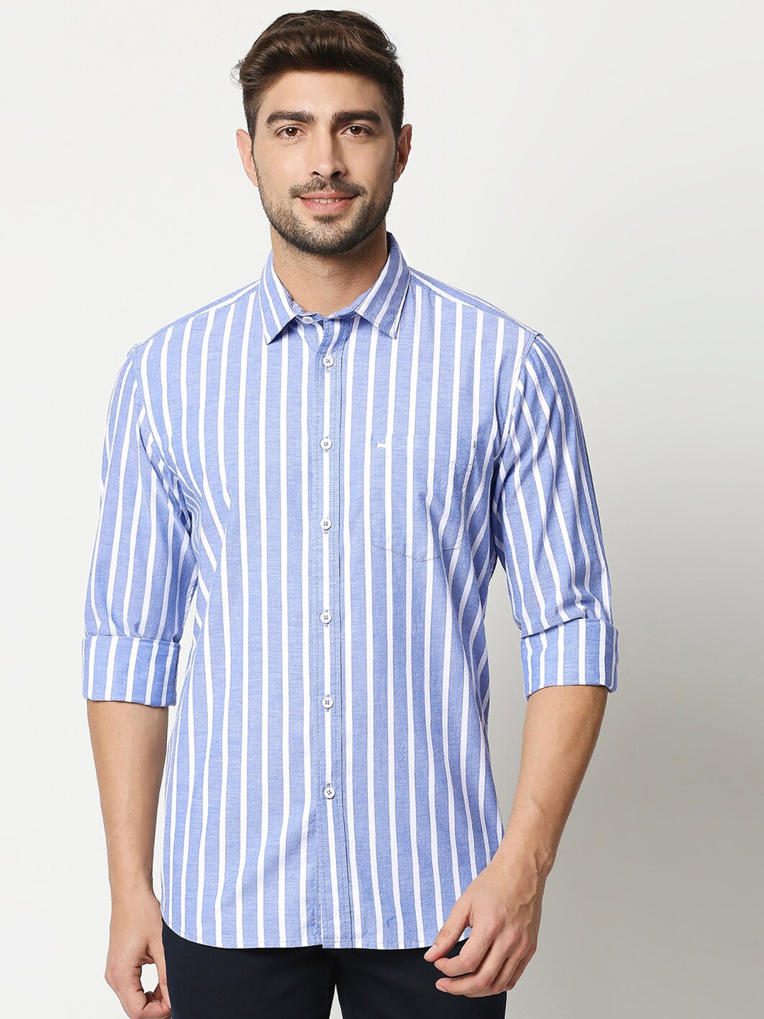 

Basics Men Blue Slim Fit Striped Pure Cotton Casual Shirt