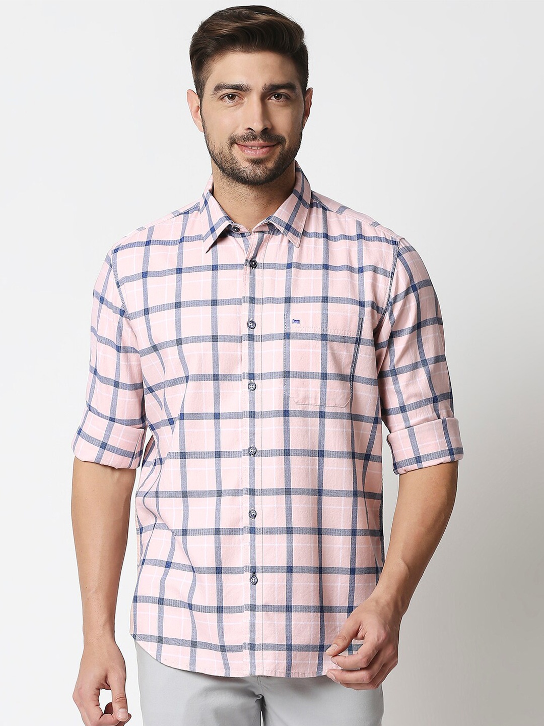 

Basics Men Pink Slim Fit Checked Cotton Casual Shirt