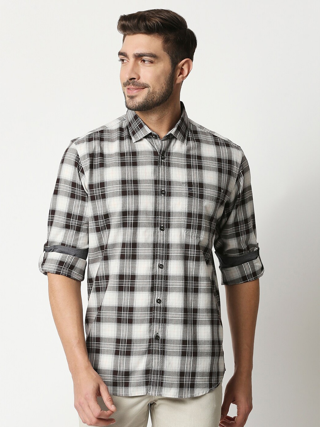 

Basics Men Brown Slim Fit Tartan Checks Pure Cotton Casual Shirt