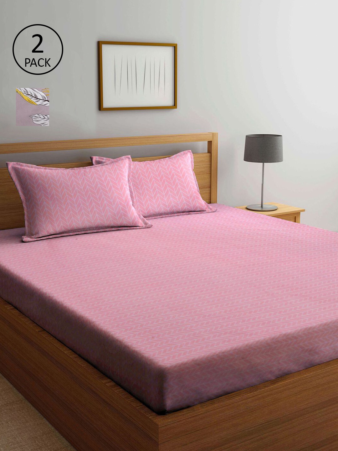 

KLOTTHE Mauve & Pink Geometric 210 TC 2 King Bedsheet with 4 Pillow Covers
