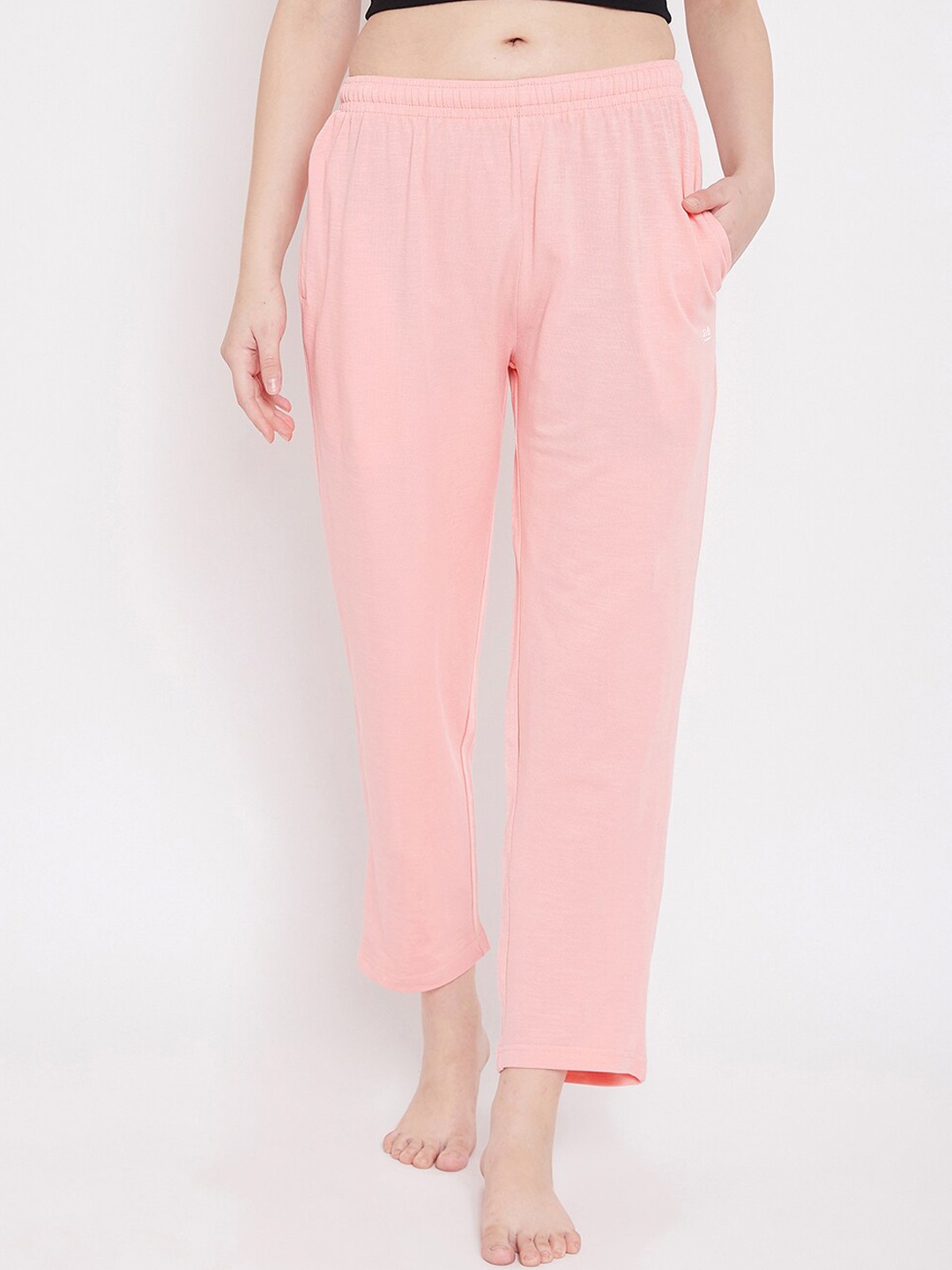 

Okane Women Peach-Coloured Solid Cotton Lounge Pants