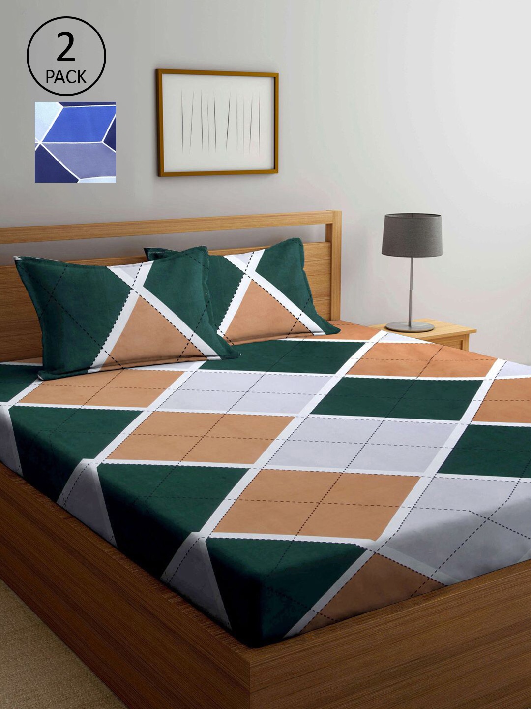 

KLOTTHE Green & Brown Geometric 210 TC 2 King Bedsheet with 4 Pillow Covers