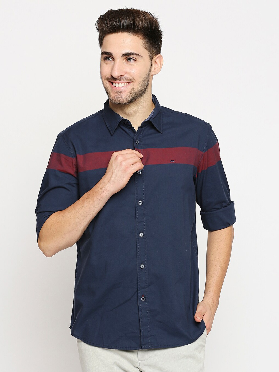 

Basics Men Navy Blue Pure Cotton Horizontal Stripes Slim Fit Casual Shirt