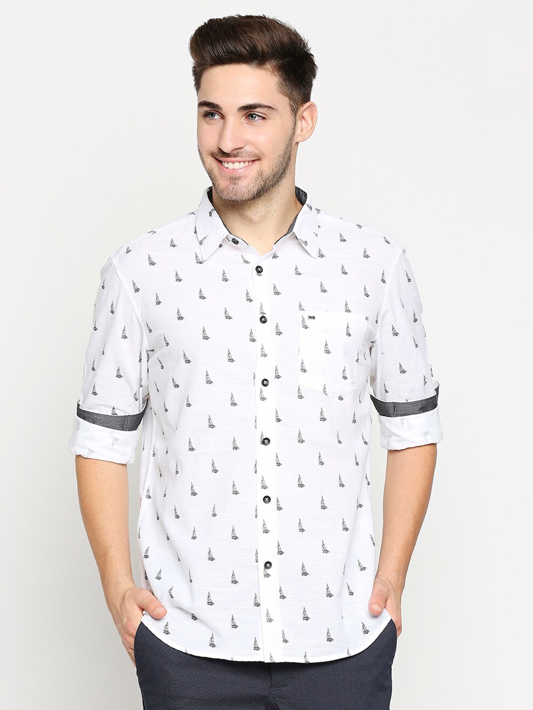 

Basics Men White Slim Fit Printed Pure Cotton Casual Shirt