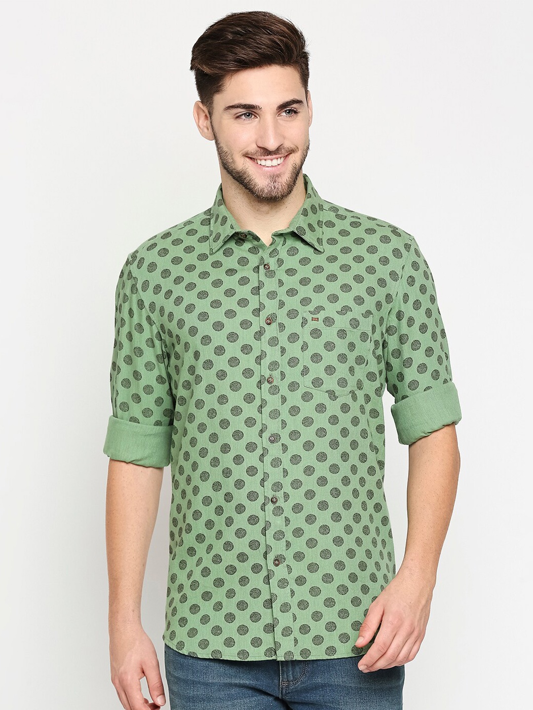 

Basics Men Green Slim Fit Printed Casual Shirt