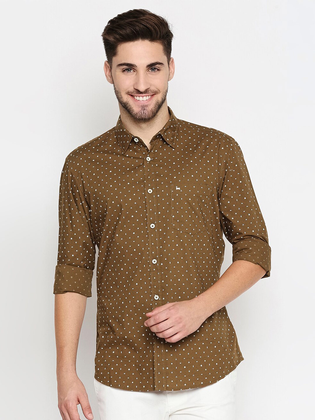 

Basics Men Brown Slim Fit Printed Pure Cotton Casual Shirt