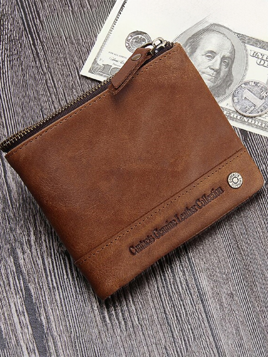 

CONTACTS Men Brown Genuine Leather RFID Two Fold Wallet