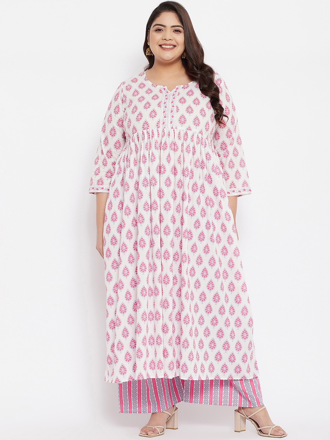 

Tissu Women White Floral Printed Pure Cotton Kurta with Palazzos