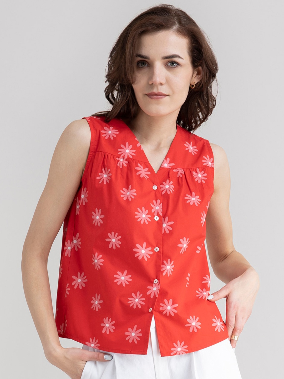 

FableStreet Red Floral Print Cotton Top