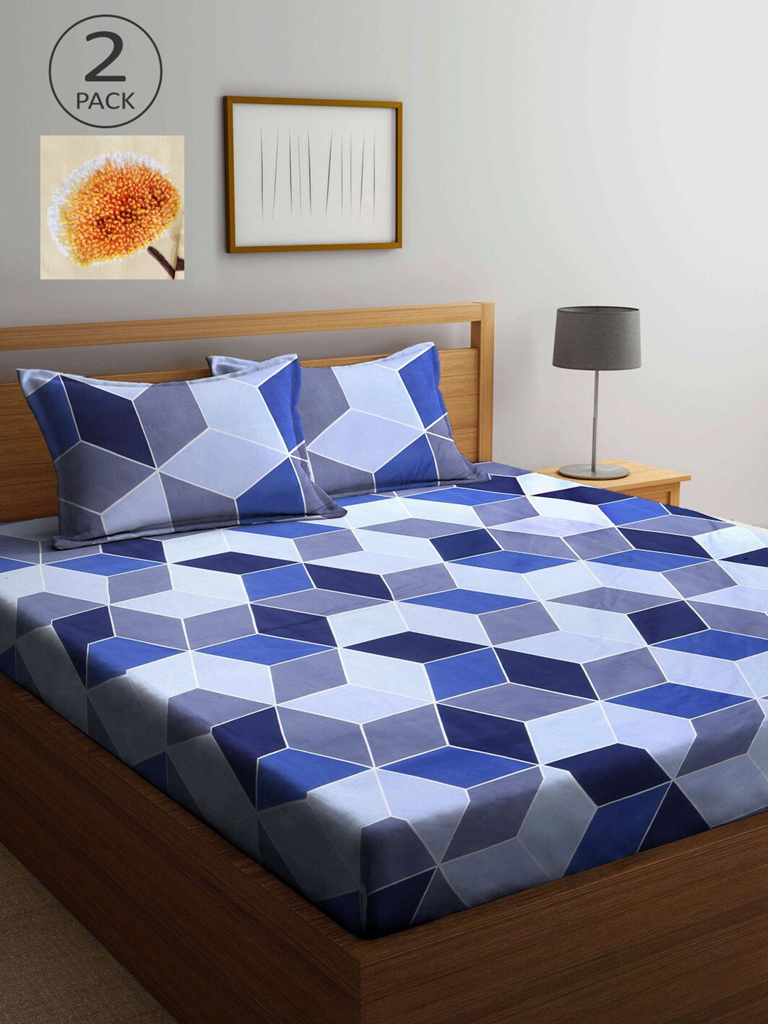 

KLOTTHE Blue & Cream-Coloured Geometric 210 TC 2 King Bedsheet with 4 Pillow Covers