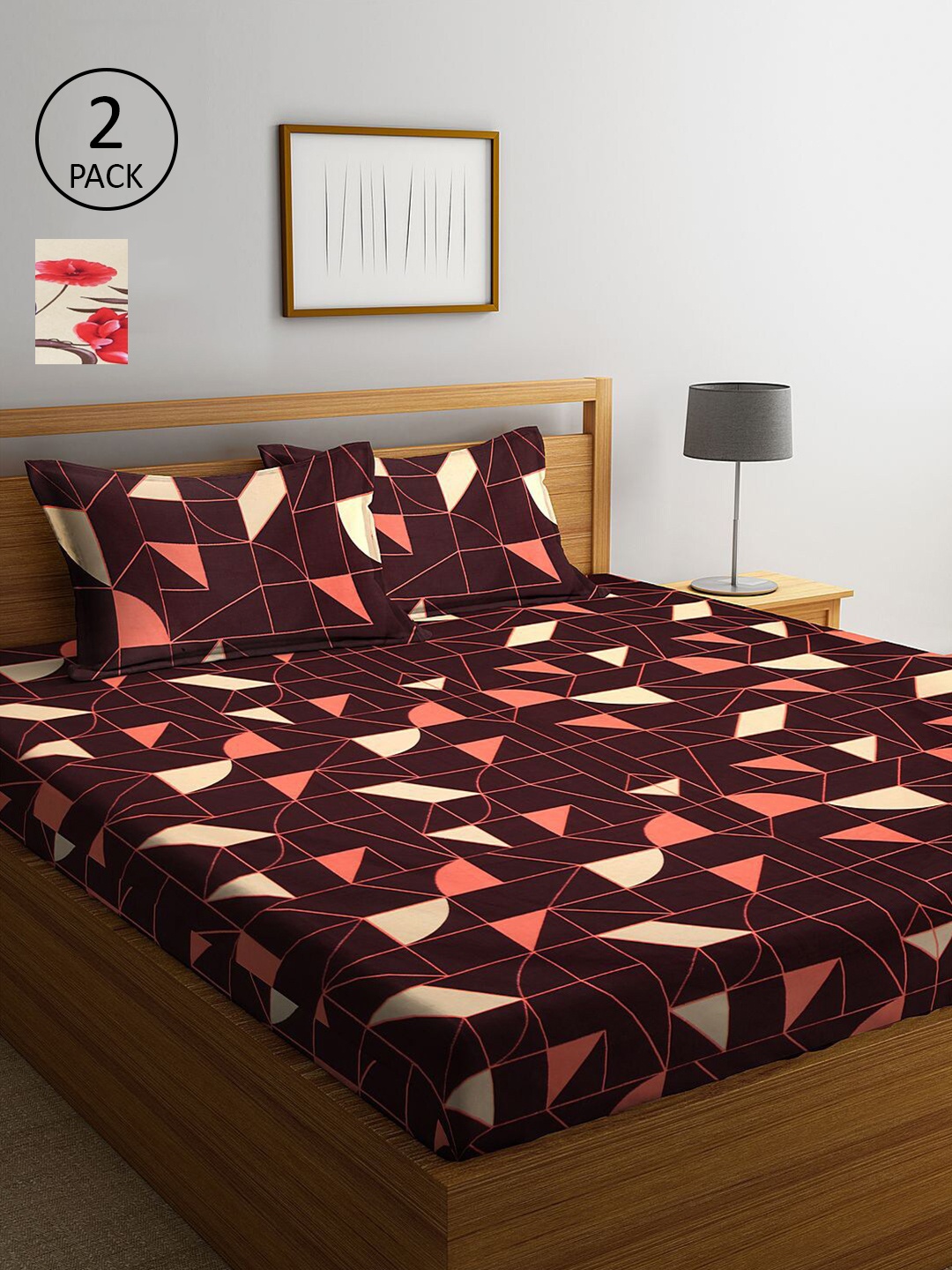 

KLOTTHE Cream-Coloured & Brown Geometric 210 TC 2 King Bedsheet with 4 Pillow Covers