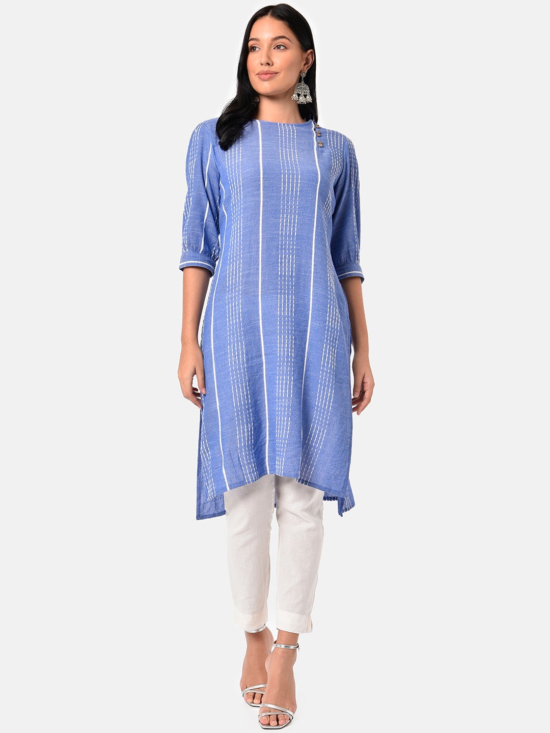 

Saaki Women Blue & White Striped Pure Cotton Kurta