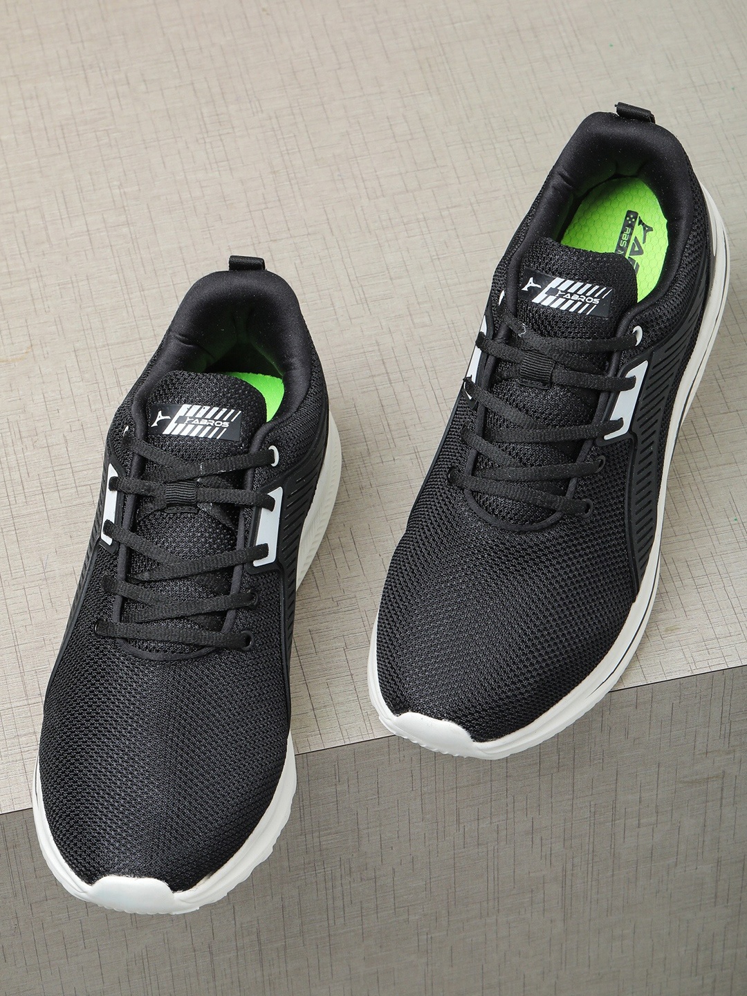 

ABROS Men Black & White Mesh Running Sports Shoes