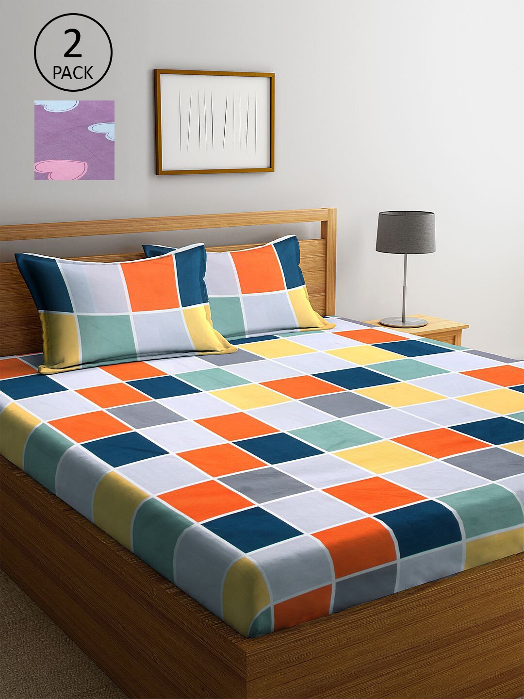 

KLOTTHE Orange & Purple Geometric 210 TC 2 King Bedsheet with 4 Pillow Covers