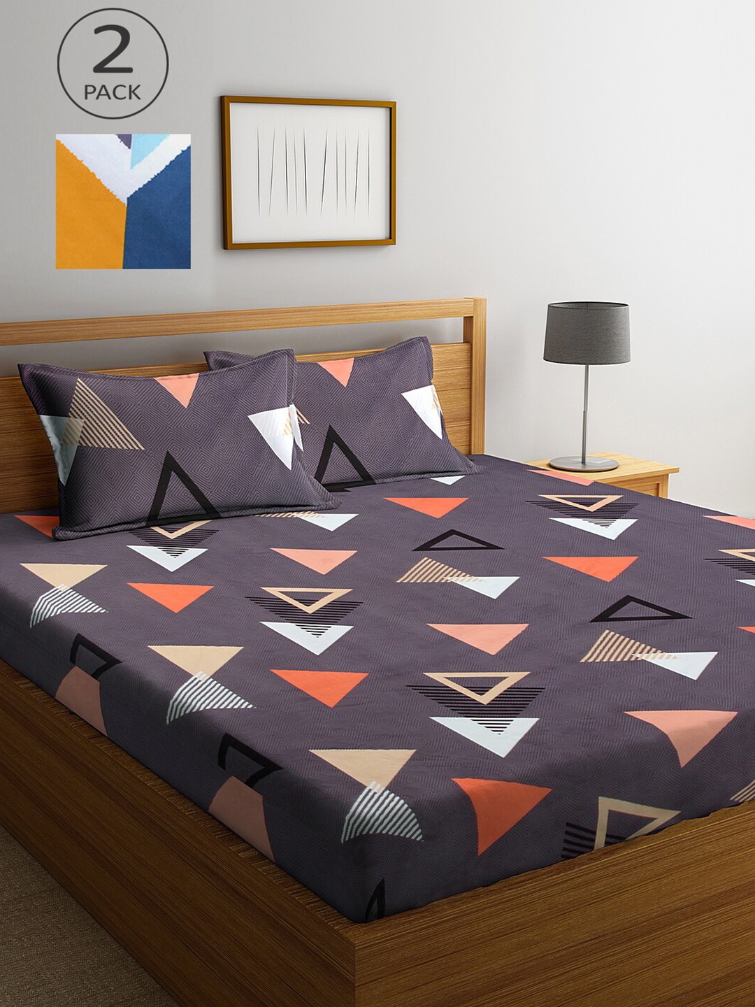 

KLOTTHE Purple & Blue Geometric 210 TC 2 King Bedsheet with 4 Pillow Covers