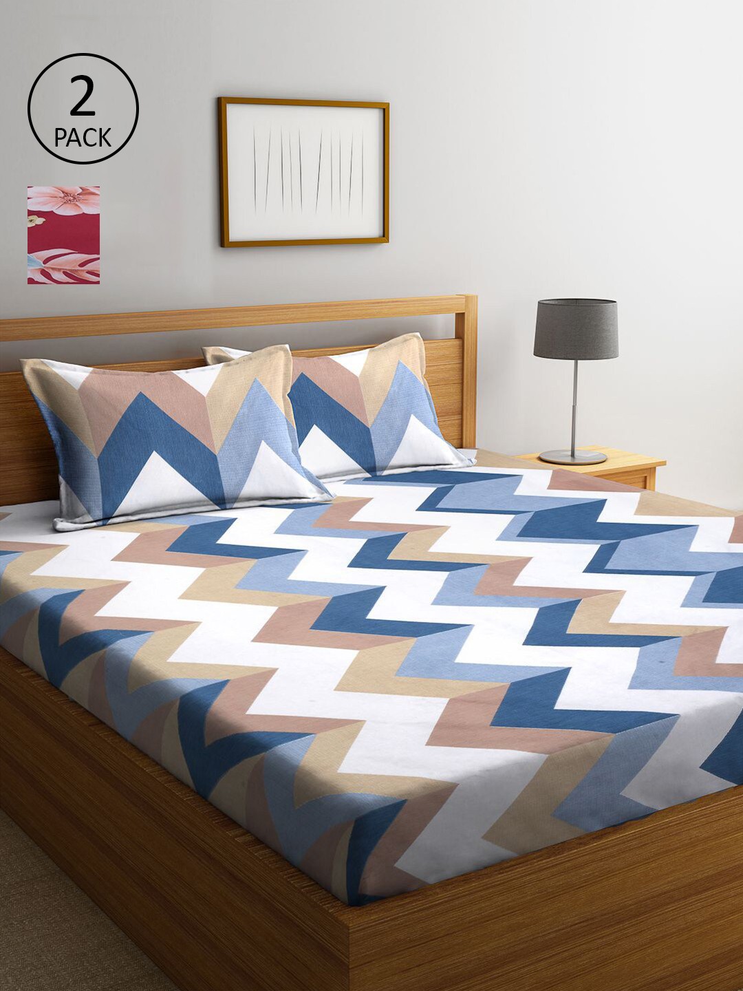 

KLOTTHE White & Maroon Geometric 210 TC 2 King Bedsheet with 4 Pillow Covers