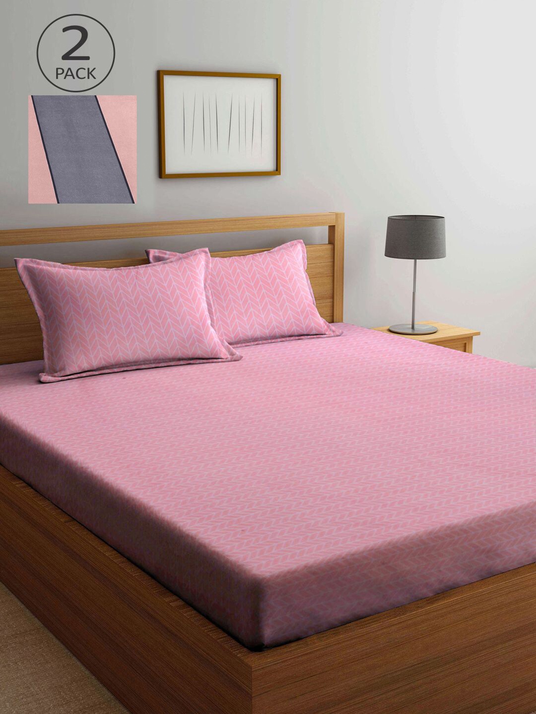 

KLOTTHE Pink & Purple Geometric 210 TC 2 King Bedsheet with 4 Pillow Covers
