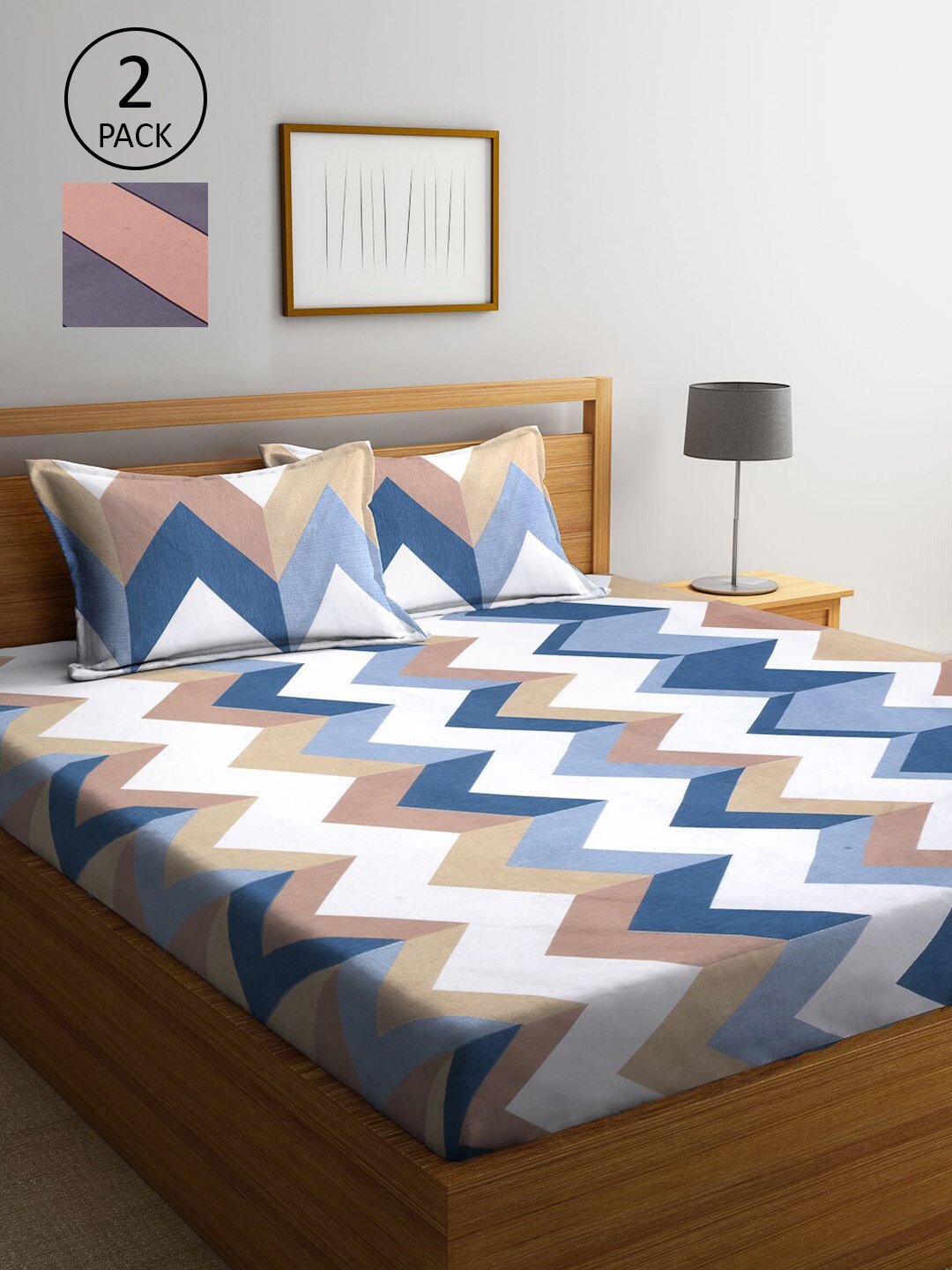 

KLOTTHE White & Blue Geometric 210 TC 2 King Bedsheet with 4 Pillow Covers