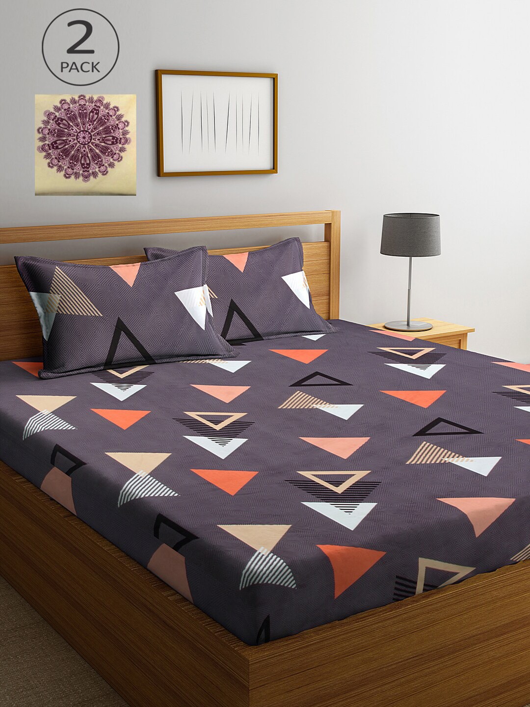 

KLOTTHE Grey & Beige Geometric 210 TC 2 King Bedsheet with 4 Pillow Covers