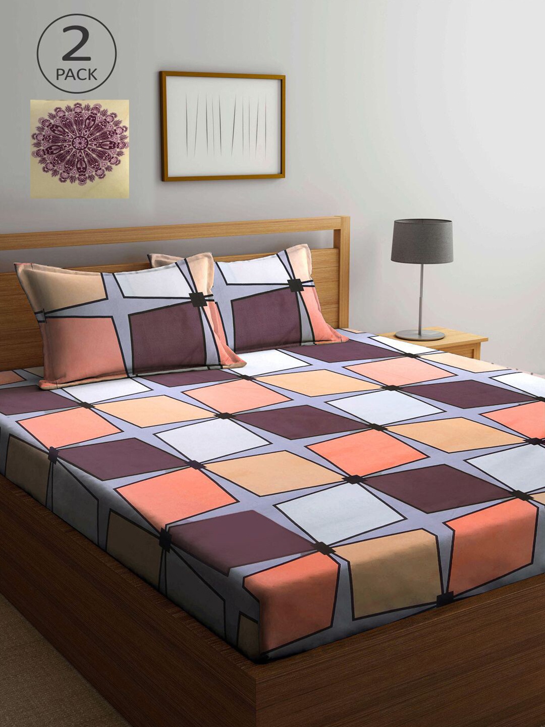 

KLOTTHE Cream-Coloured & Grey Geometric 210 TC 2 King Bedsheet with 4 Pillow Covers