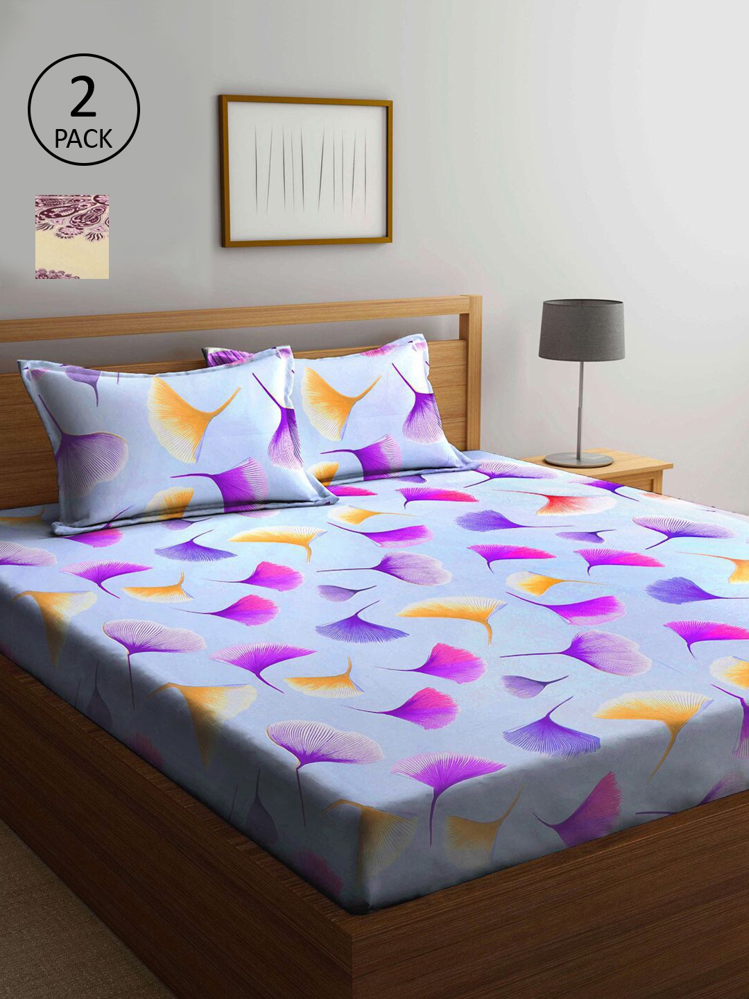 

KLOTTHE Black & Cream-Coloured Floral 210 TC 2 King Bedsheet with 4 Pillow Covers