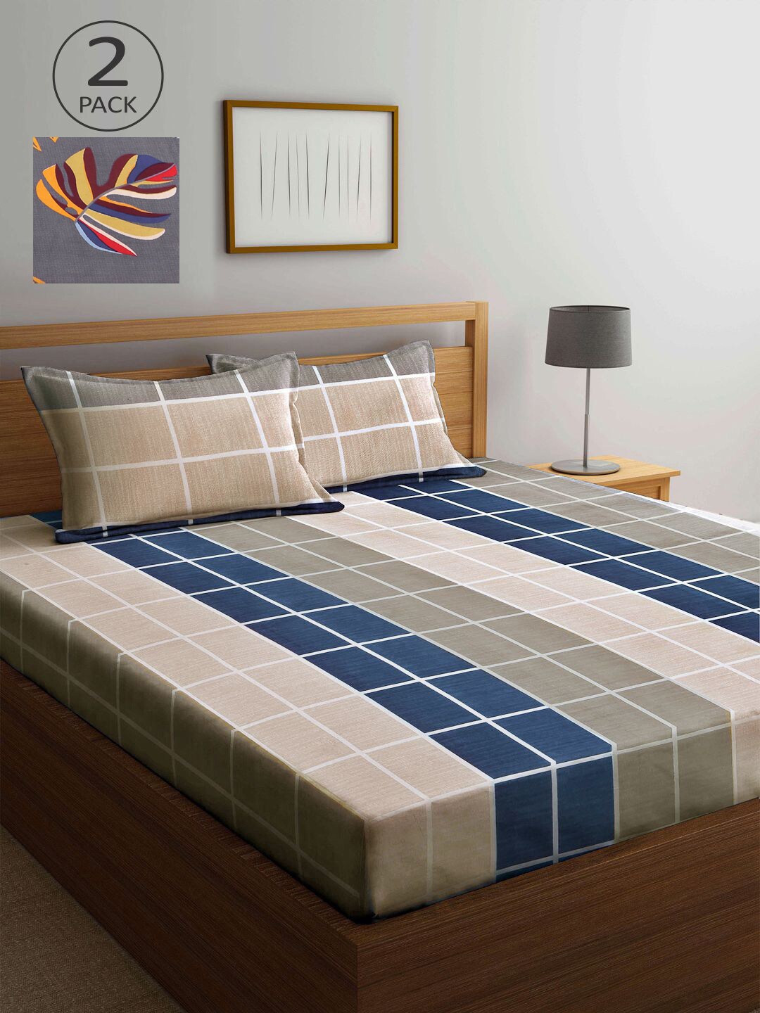 

KLOTTHE Beige & Grey Geometric 210 TC 2 King Bedsheet with 4 Pillow Covers